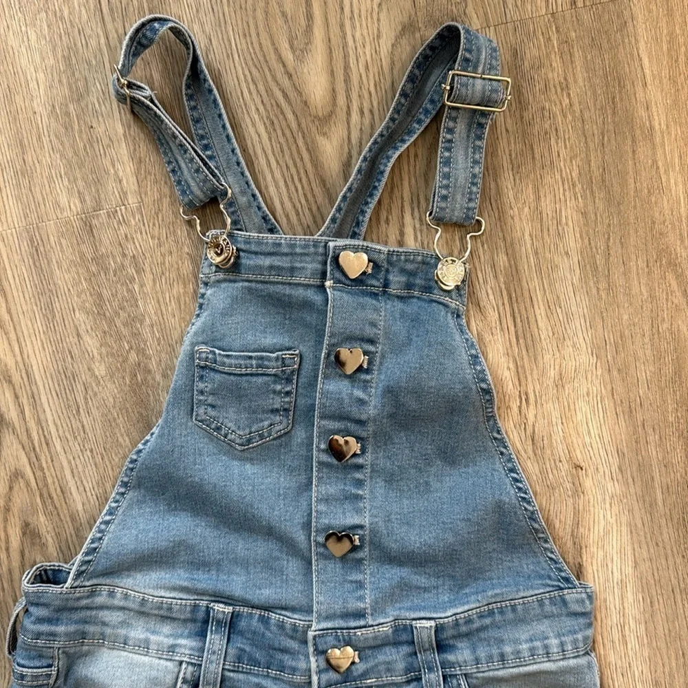 Vigoss kids girls overalls size small (H14)
